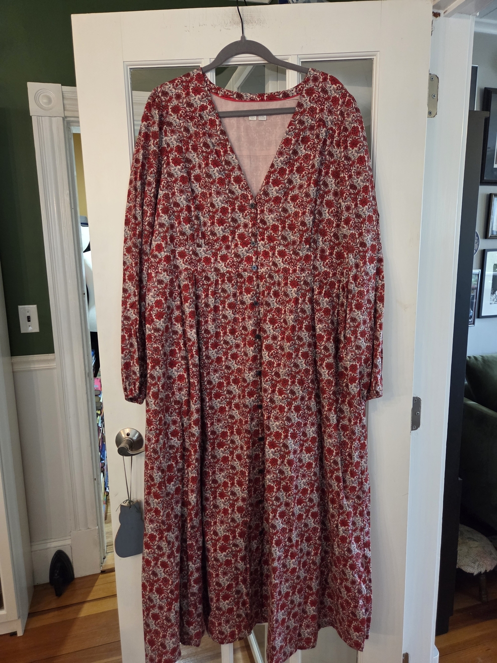 Boden Red + Pink Floral Maxi Dress with V-Neck - Size 16/18R - Picture 6 of 14